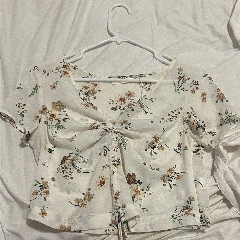 Mudd Floral White and Brown Blouse